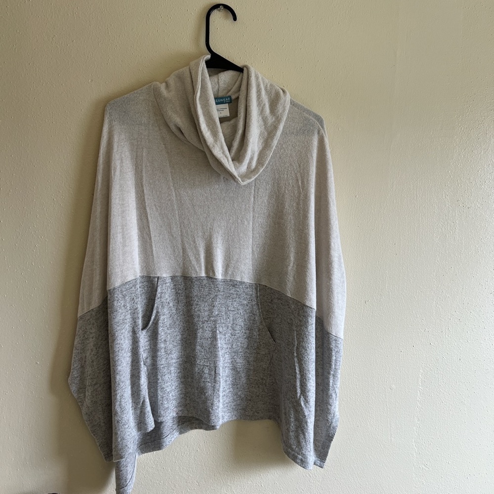 Grey cream mock neck sweater